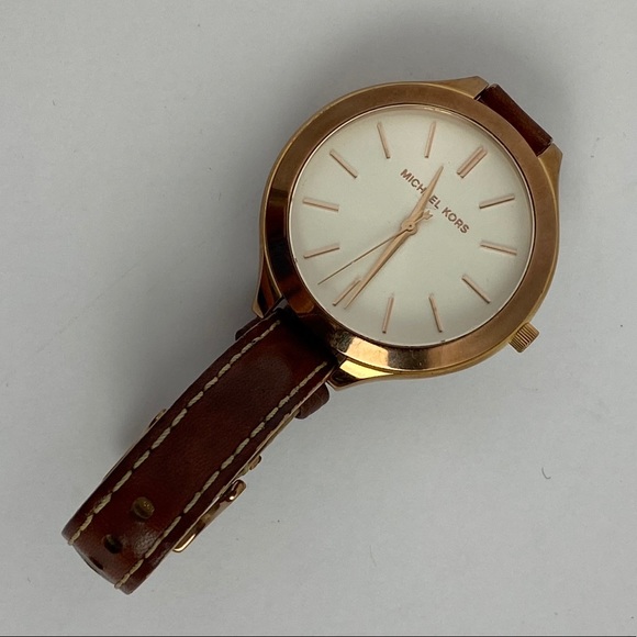 Michael Kors Slim Runway Watch Rose Gold Leather - Picture 5 of 8